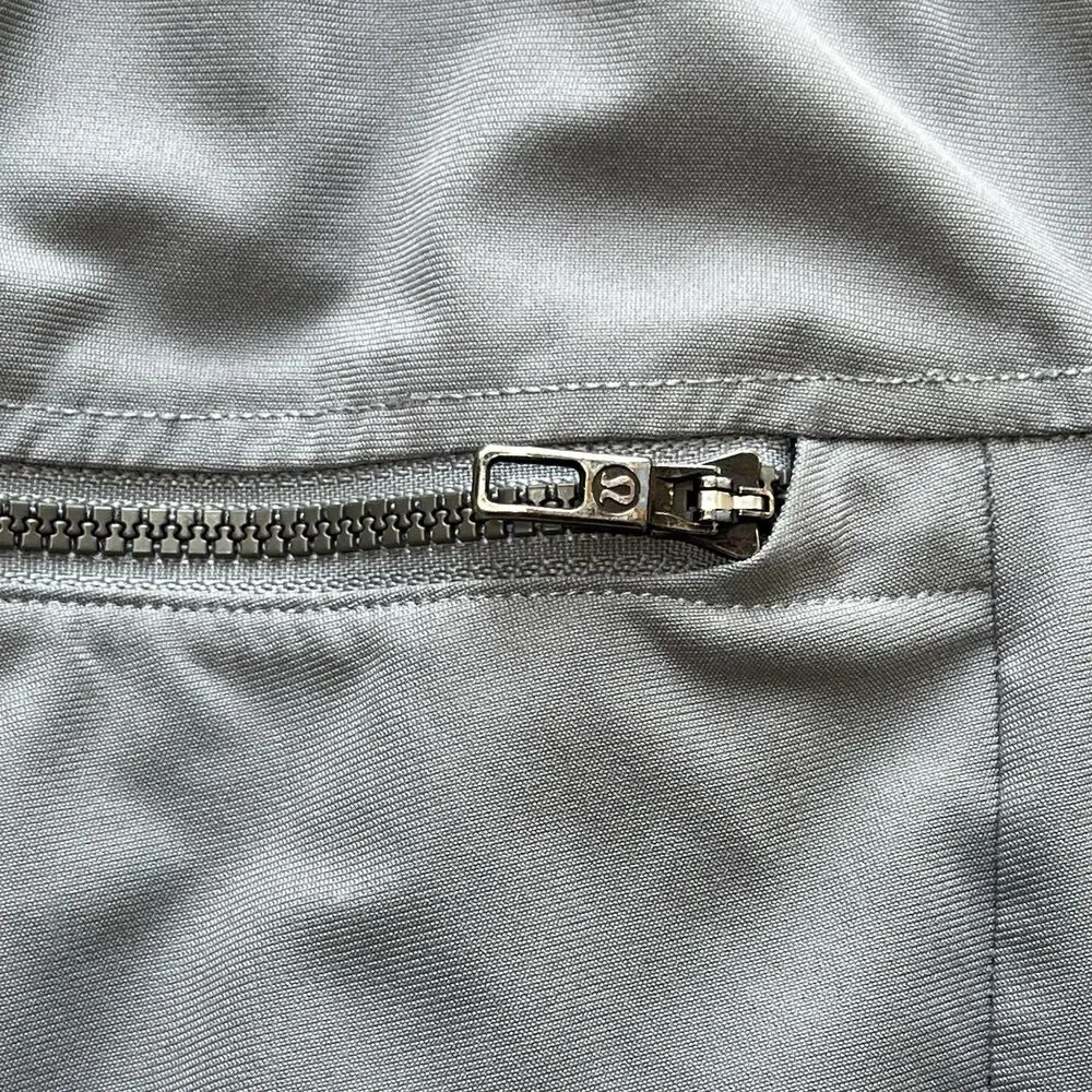 Lululemon Mens M Gray ABC Jogger Pants Warpstreme Athletic Gym Travel Commuter